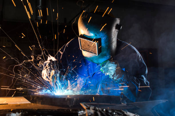 Welder & Metal Fabrication